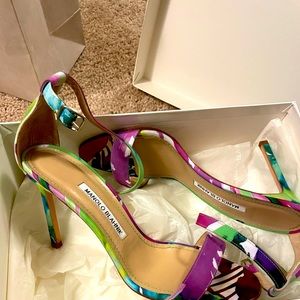 MANOLO BLAHNIK ankle strap “chaos” heeled sandals